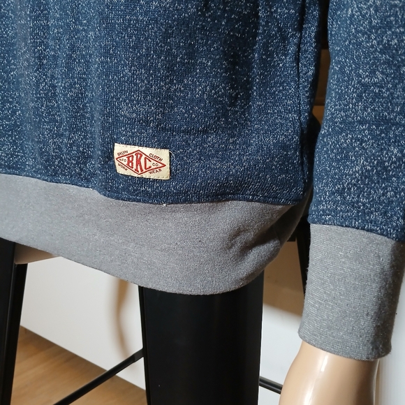 Blue & Grey Brooklyn Cloth V Neck Sweater Size M - Picture 4 of 7